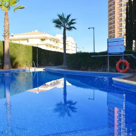 Pool View, 5 Min From The Beach Apartmán